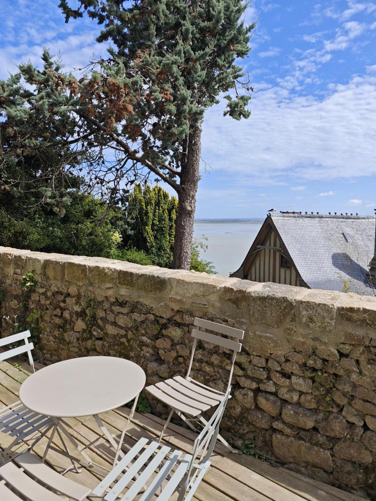 Chez Adele Villa Mont-Saint-Michel Exterior foto